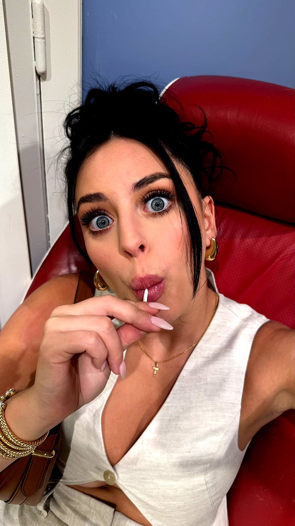 camilla_classy snapchat image archive image