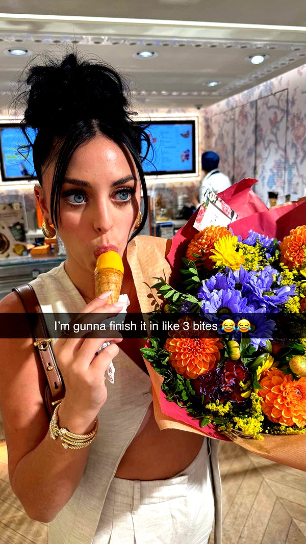camilla_classy snapchat image archive image