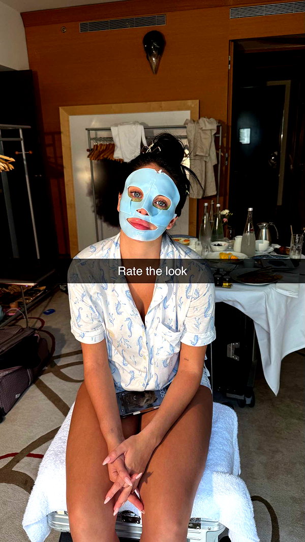 camilla_classy snapchat image archive image