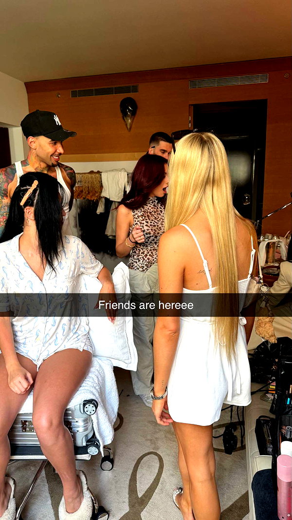 camilla_classy snapchat image archive image