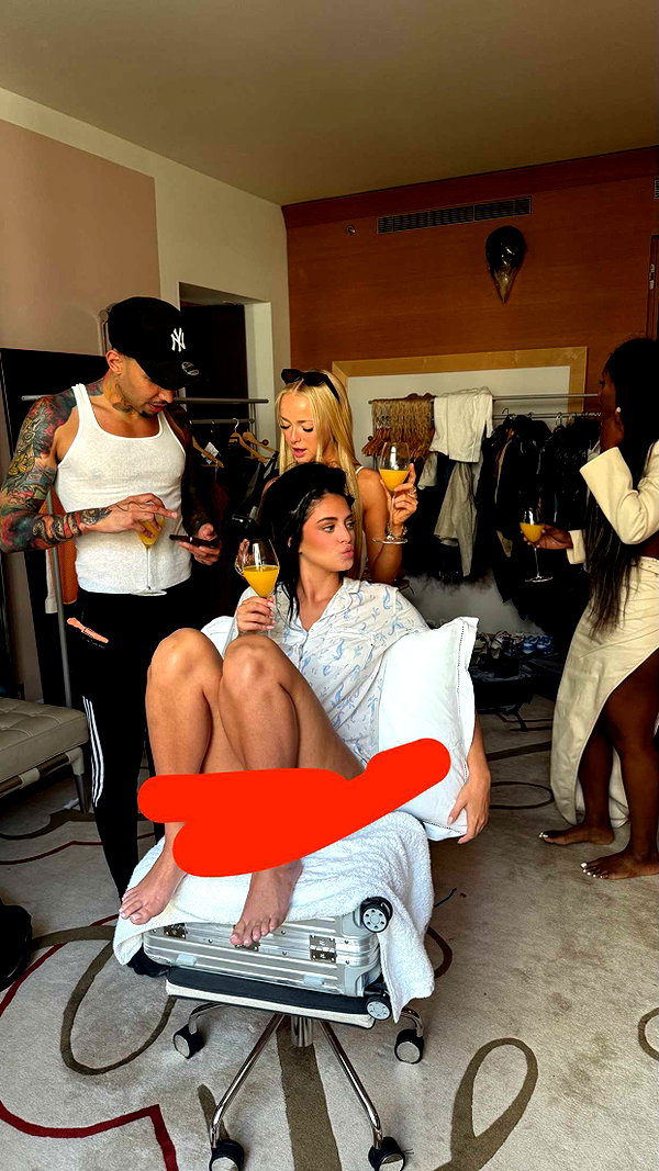 camilla_classy snapchat image archive image