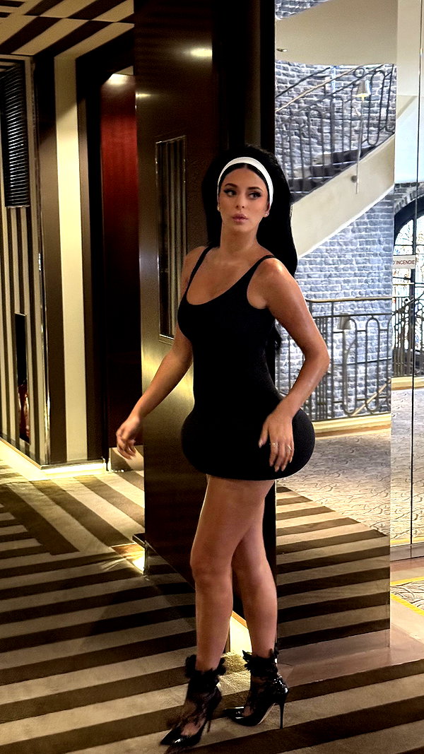 camilla_classy snapchat image archive image
