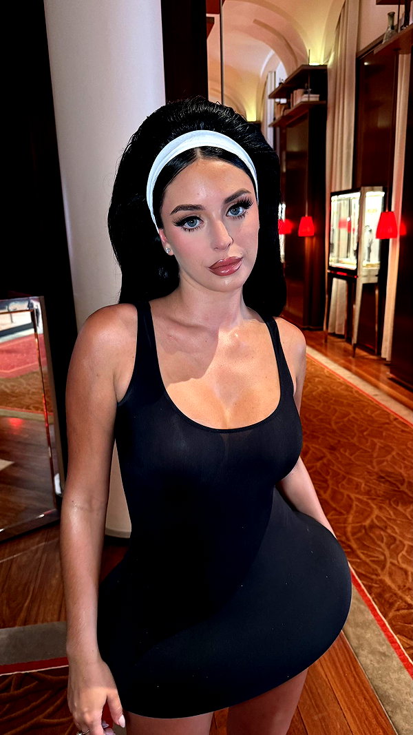 camilla_classy snapchat image archive image