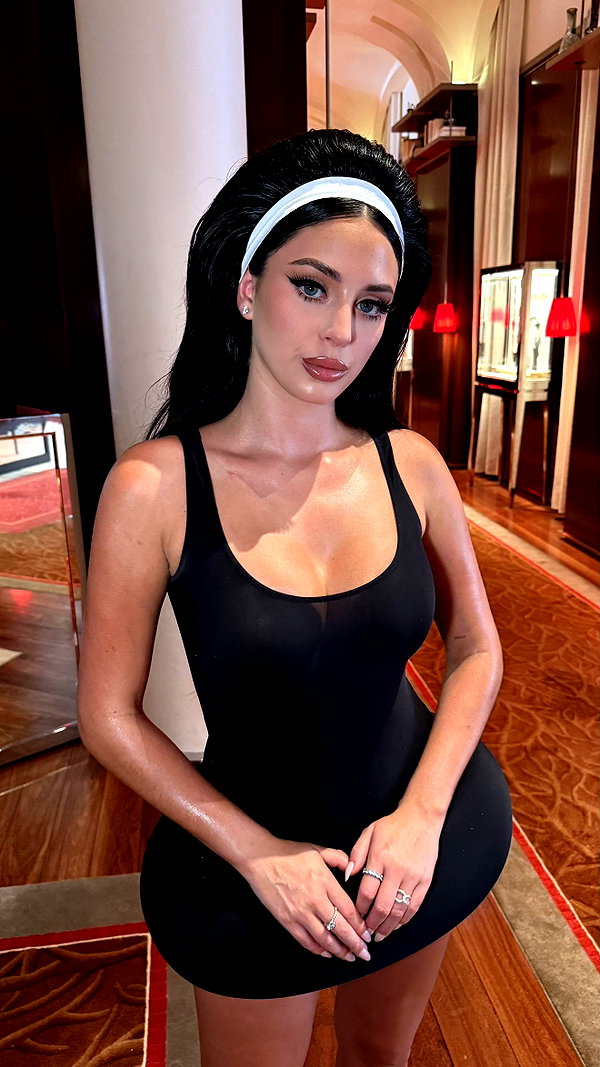 camilla_classy snapchat image archive image