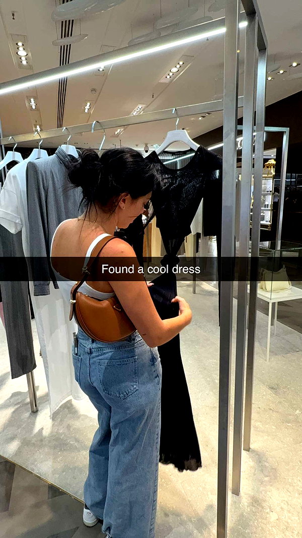 camilla_classy snapchat image archive image