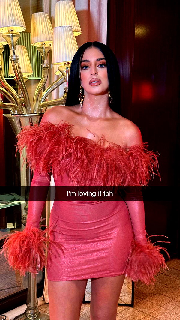 camilla_classy snapchat image archive image