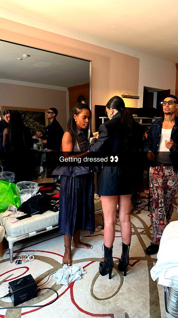 camilla_classy snapchat image archive image
