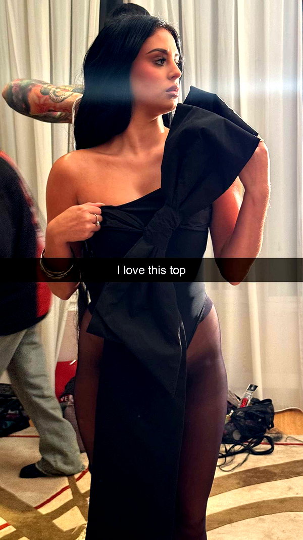 camilla_classy snapchat image archive image