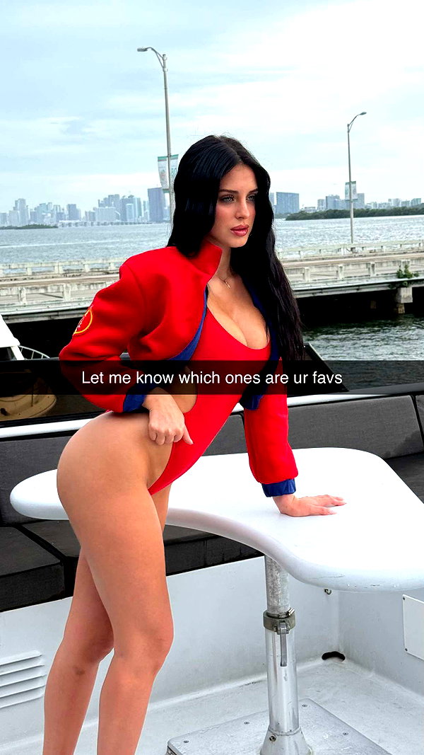 camilla_classy snapchat image archive image
