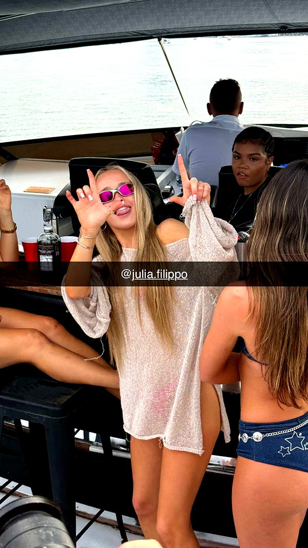 camilla_classy snapchat image archive image