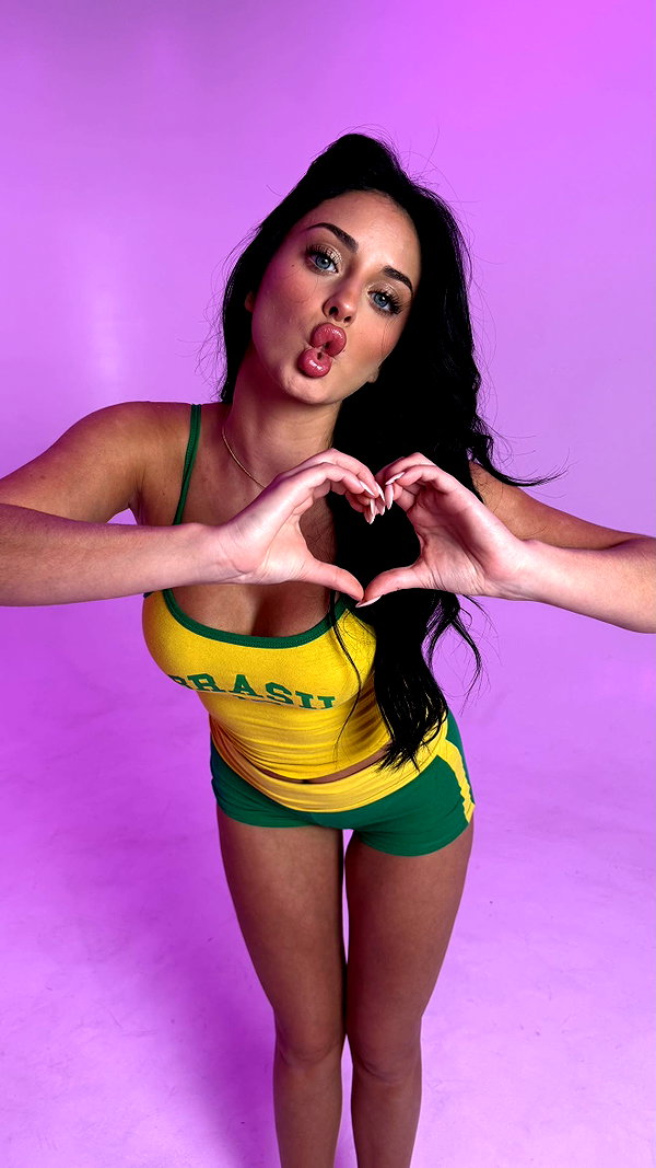 camilla_classy snapchat image archive image
