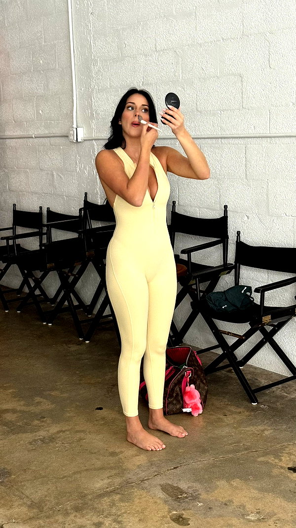 camilla_classy snapchat image archive image