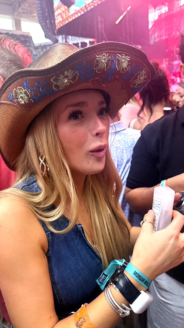 camilla_classy snapchat image archive image