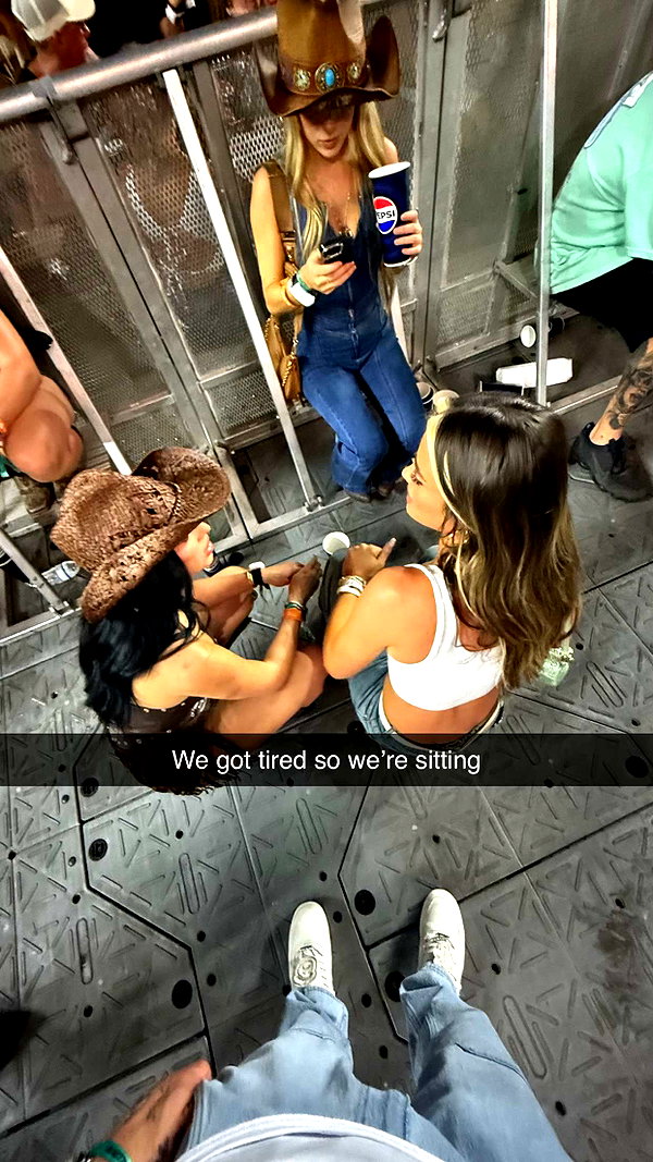camilla_classy snapchat image archive image