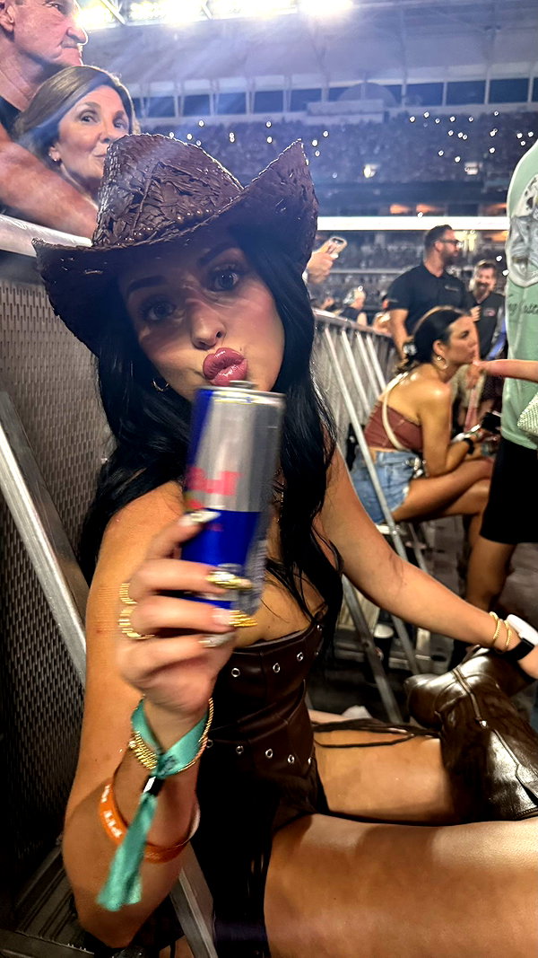 camilla_classy snapchat image archive image