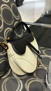 camilla_classy Altpins Profile Picture