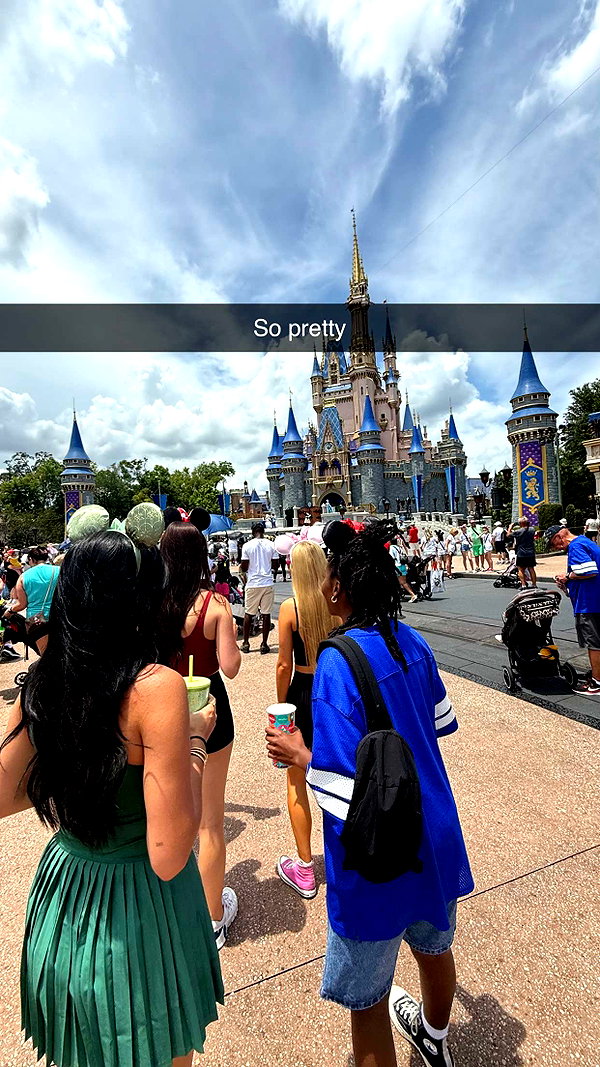 camilla_classy snapchat image archive image