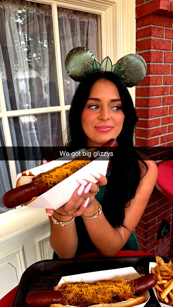camilla_classy snapchat image archive image