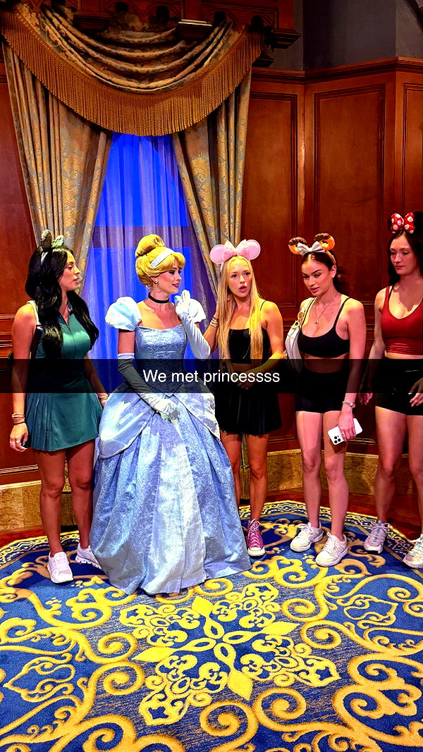 camilla_classy snapchat image archive image