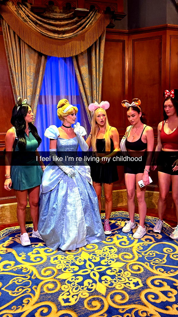 camilla_classy snapchat image archive image