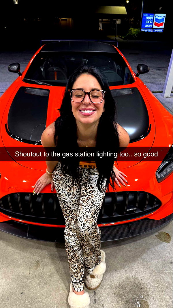 camilla_classy snapchat image archive image