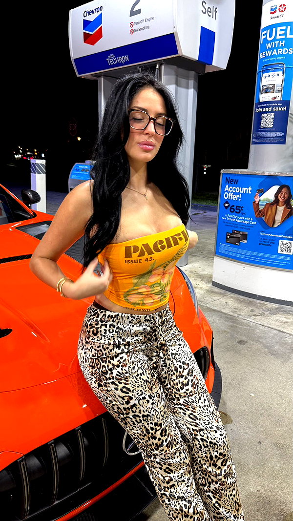 camilla_classy snapchat image archive image