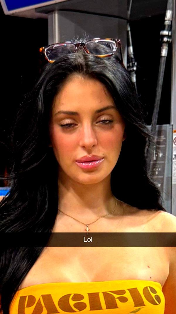 camilla_classy snapchat image archive image