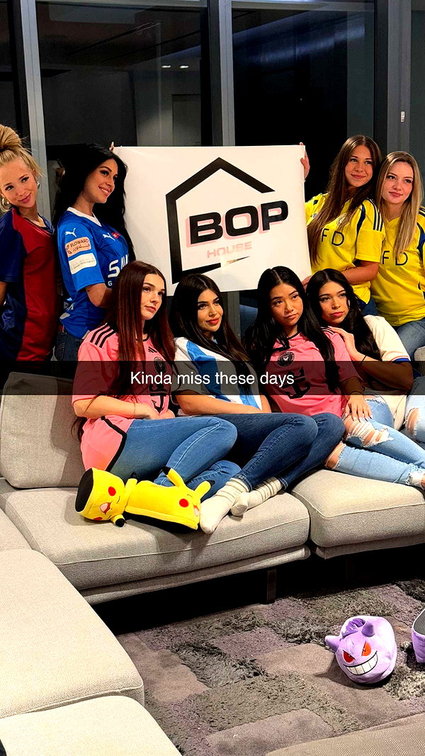 camilla_classy snapchat image archive image