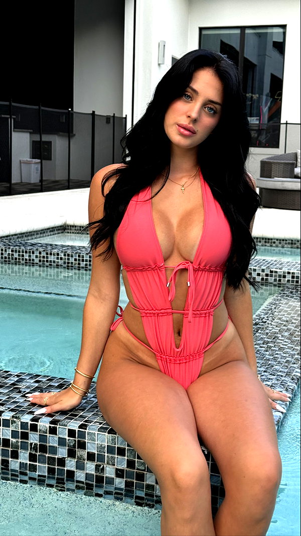camilla_classy snapchat image archive image