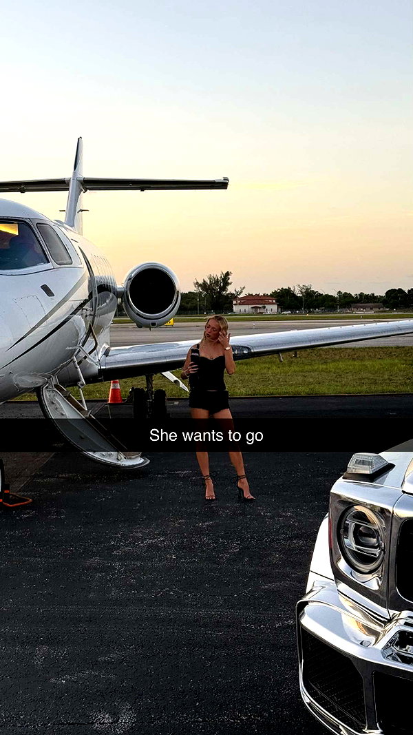 camilla_classy snapchat image archive image
