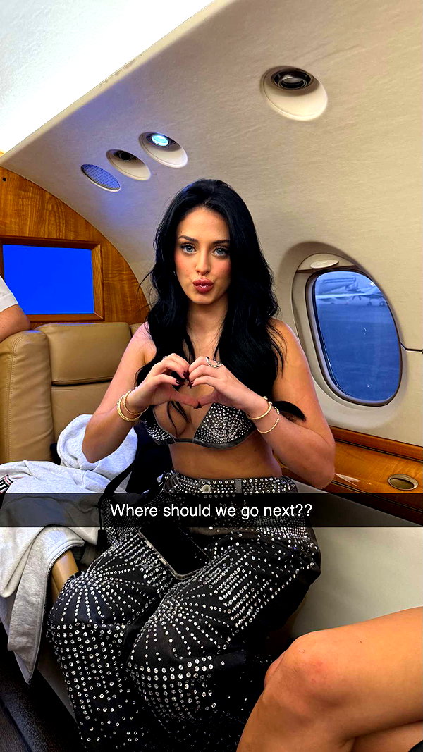 camilla_classy snapchat image archive image