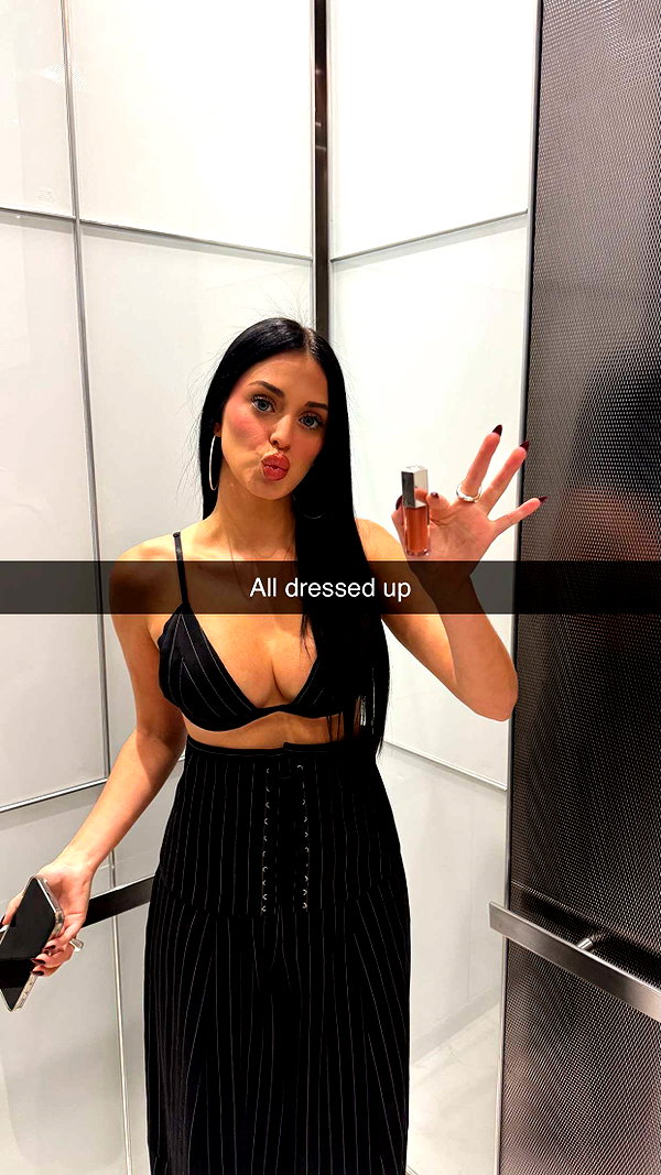 camilla_classy snapchat image archive image