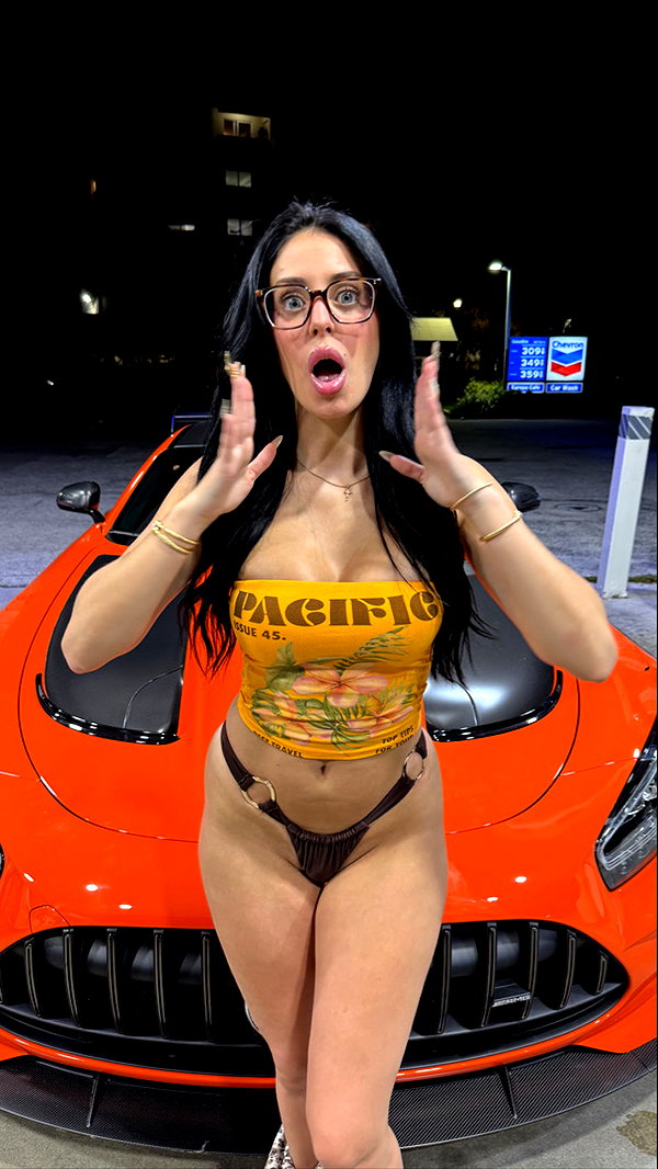 camilla_classy snapchat image archive image