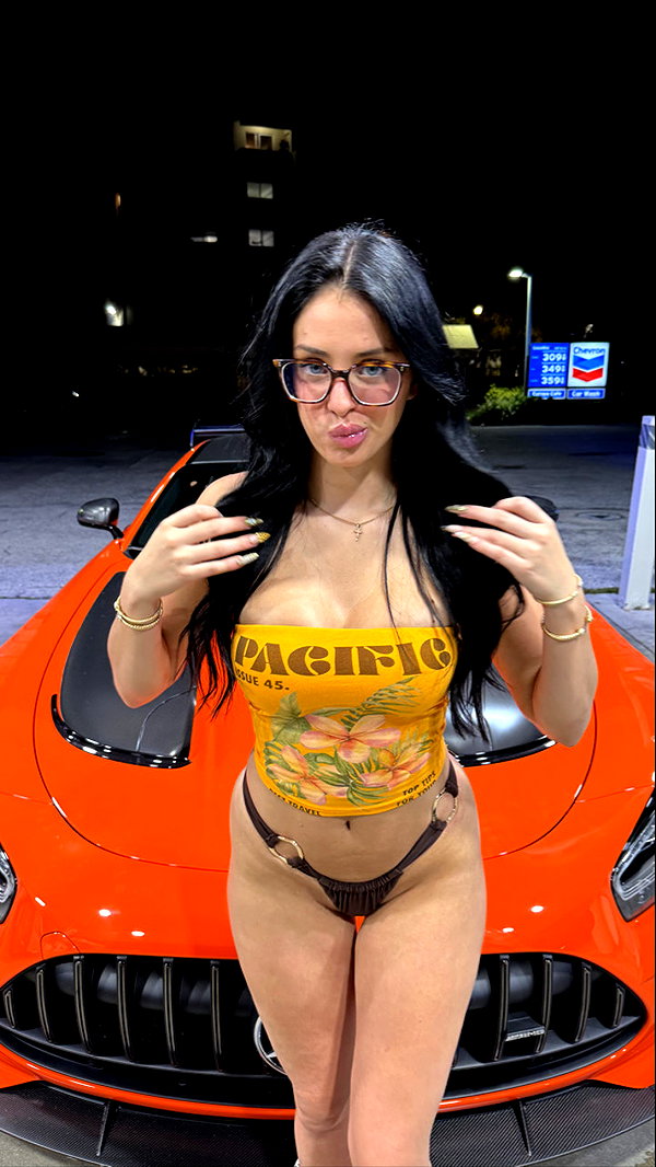 camilla_classy snapchat image archive image
