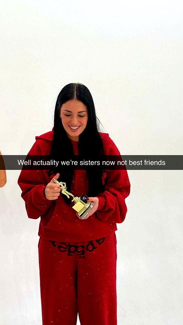 camilla_classy snapchat image archive image
