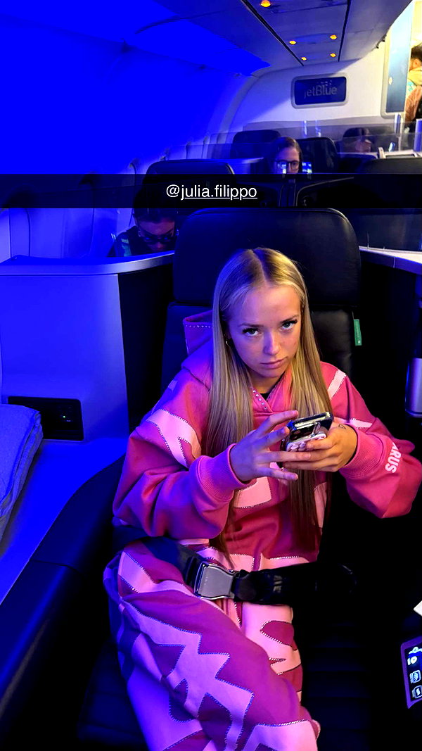 camilla_classy snapchat image archive image