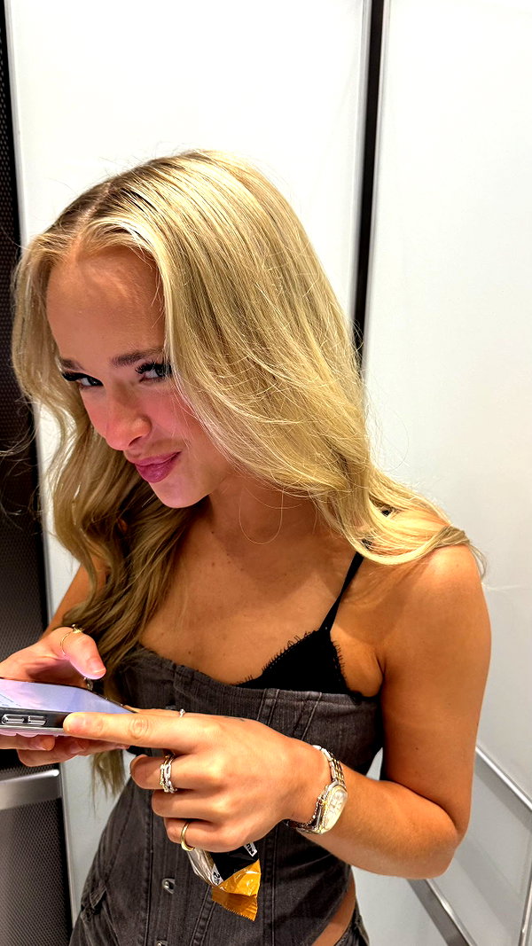 camilla_classy snapchat image archive image
