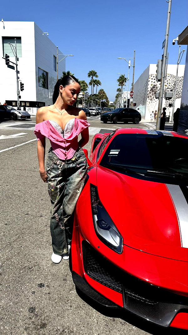 camilla_classy snapchat image archive image