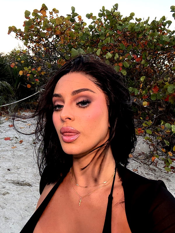 camilla_classy snapchat image archive image