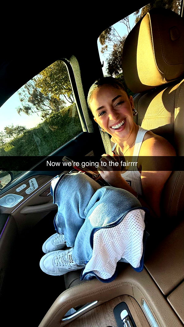 camilla_classy snapchat image archive image