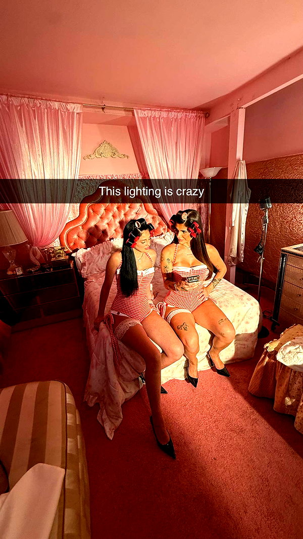 camilla_classy snapchat image archive image