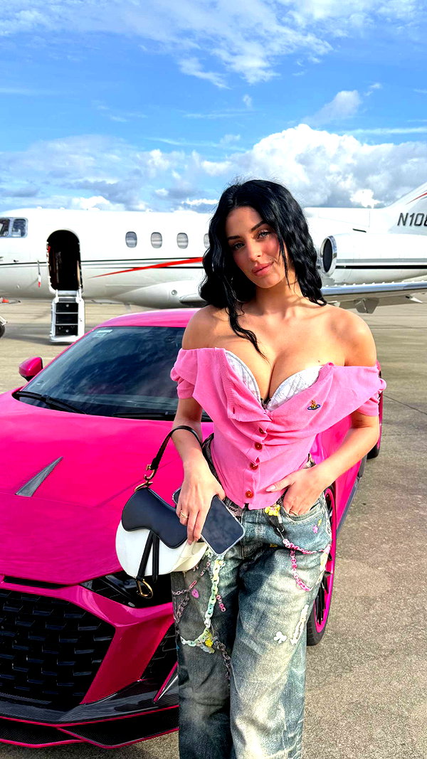 camilla_classy snapchat image archive image