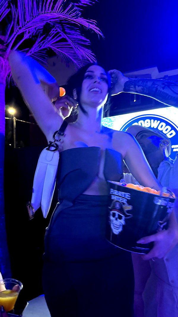 camilla_classy snapchat image archive image