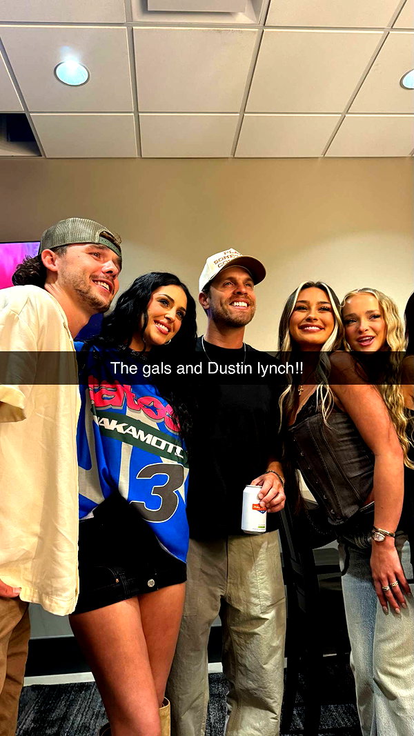 camilla_classy snapchat image archive image