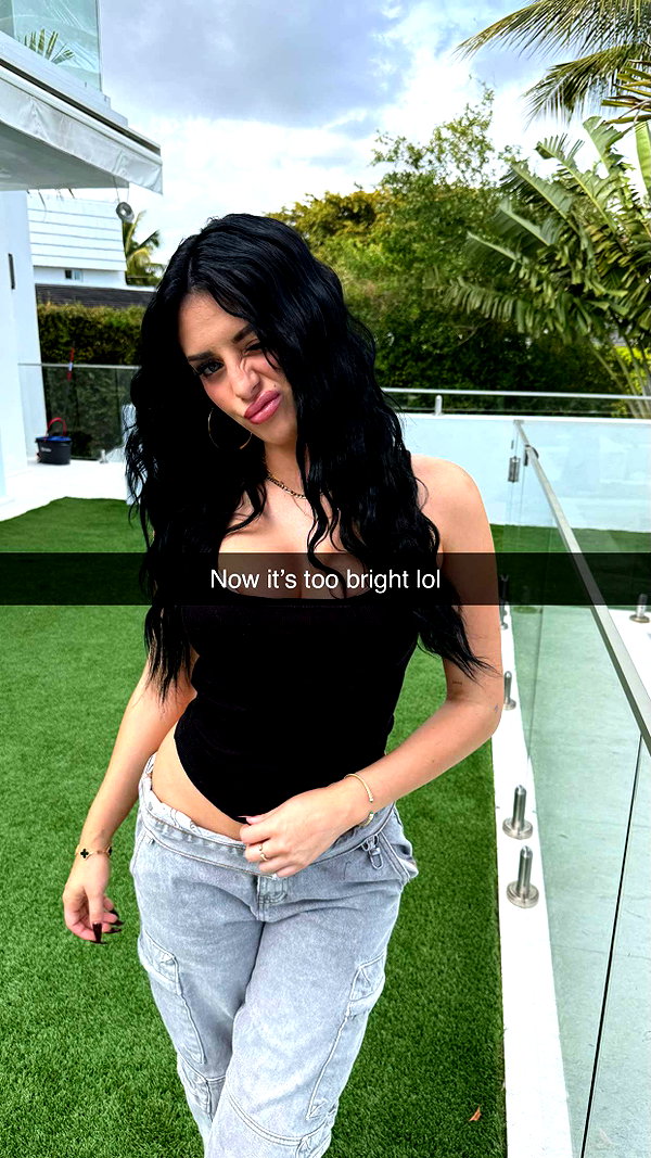 camilla_classy snapchat image archive image