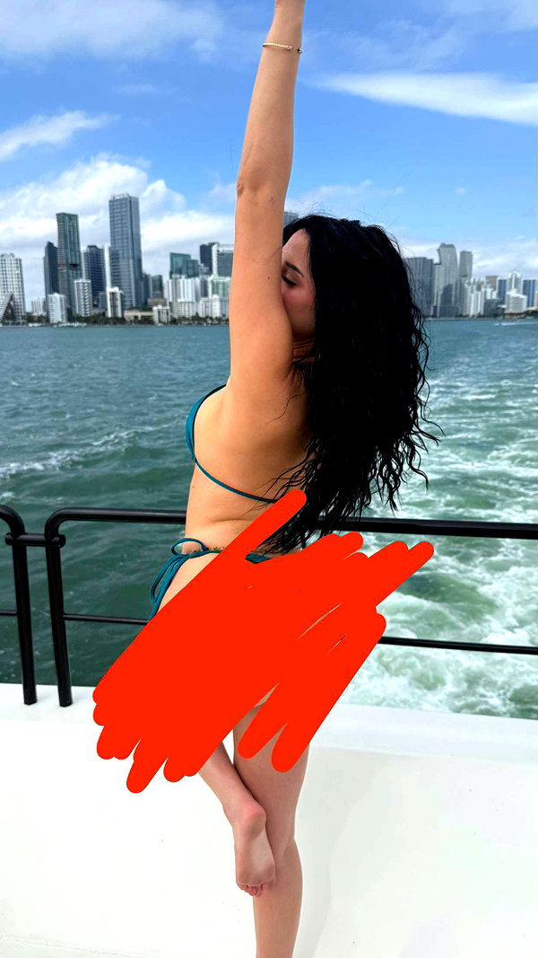 camilla_classy snapchat image archive image