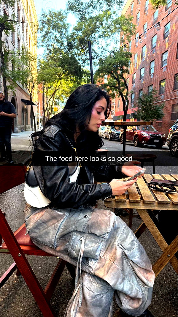 camilla_classy snapchat image archive image
