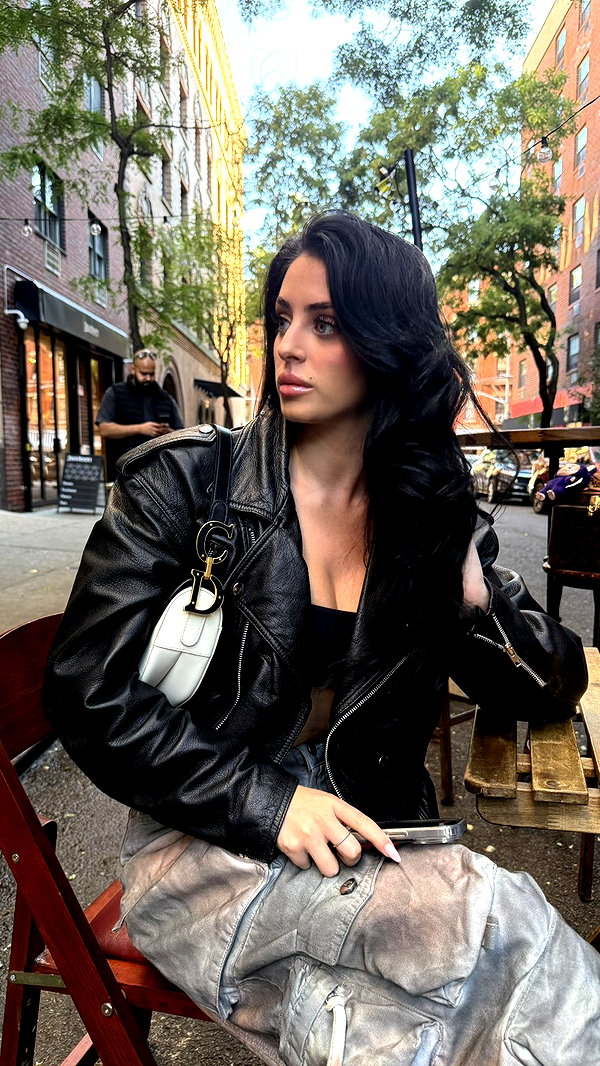camilla_classy snapchat image archive image