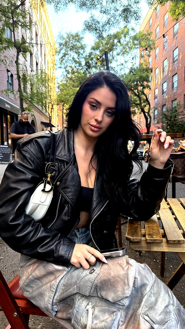 camilla_classy snapchat image archive image