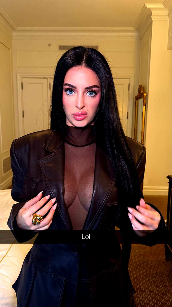 camilla_classy snapchat image archive image